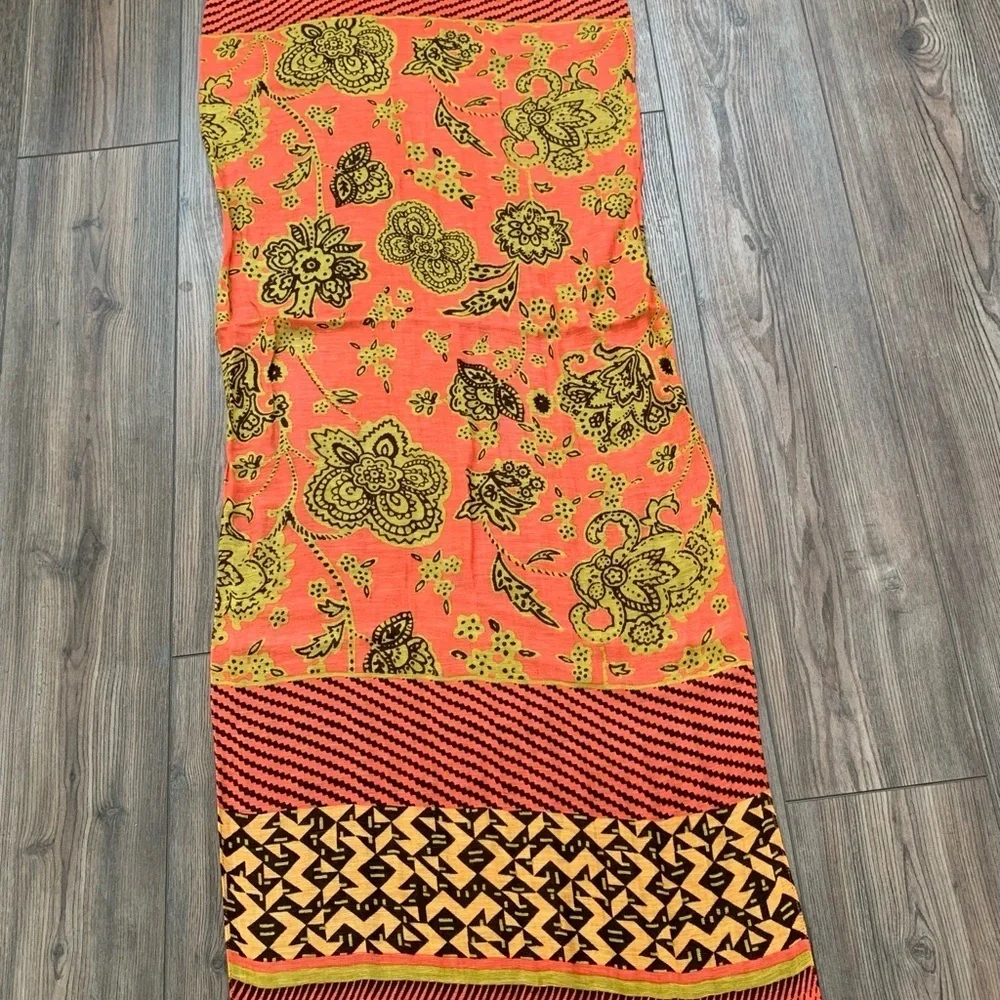 Vibrant Geometric Patterned Scarf